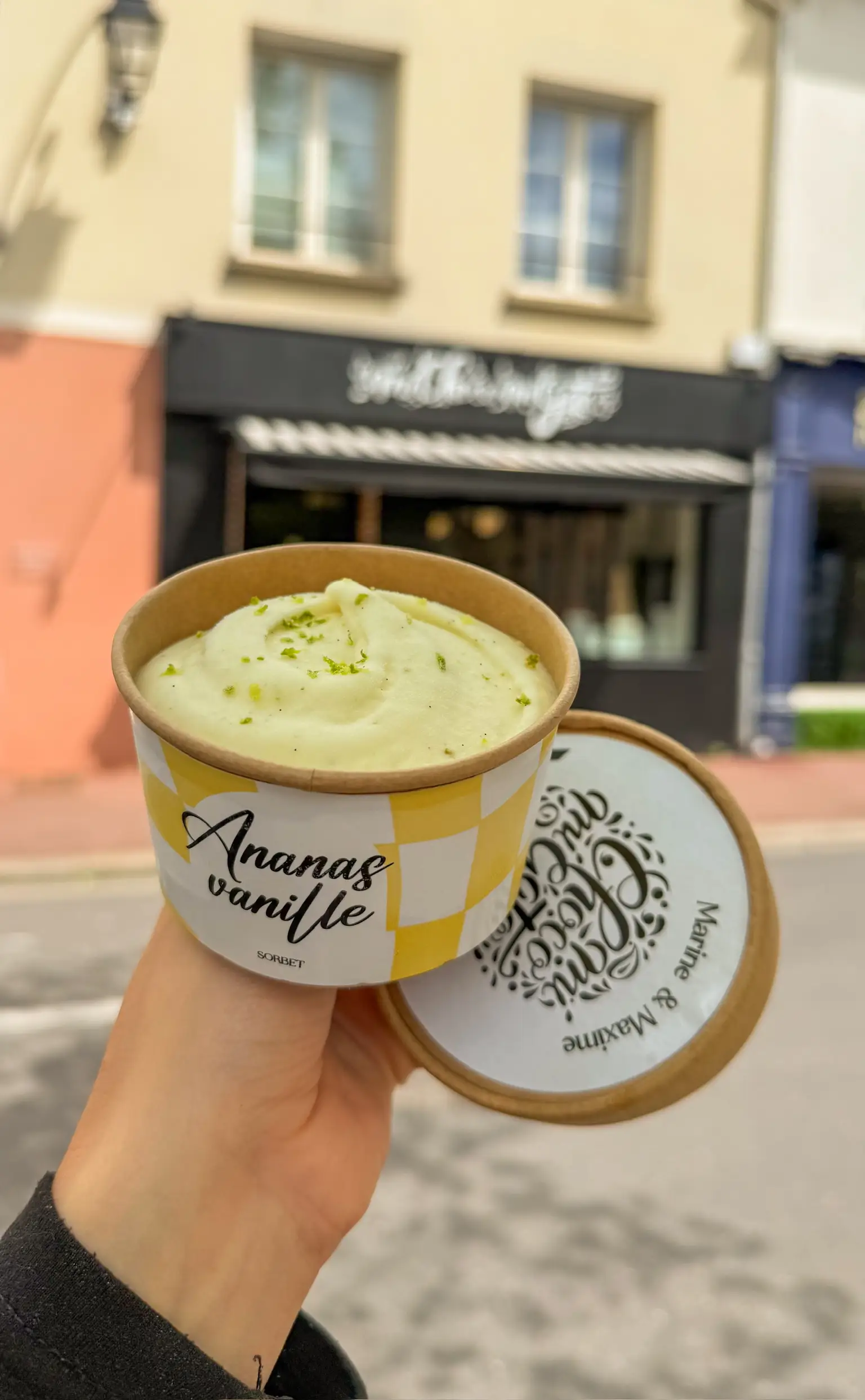 Glace ananas vanille